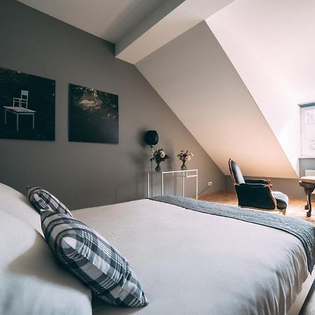 The Secret Garden Boutique B&B Vilnius Exteriör bild